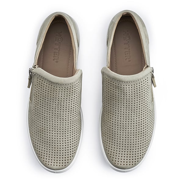 Daisy - Image 8