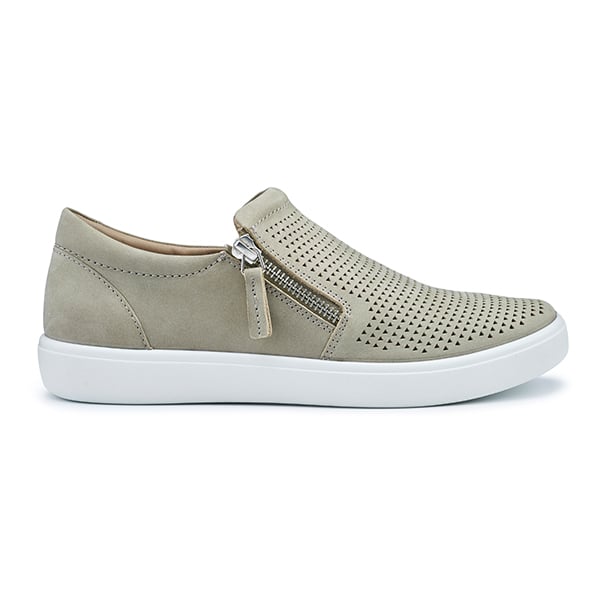 Daisy - Image 7