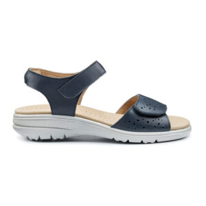 Leah - Image 11