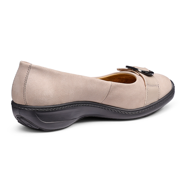 Grace - Image 8